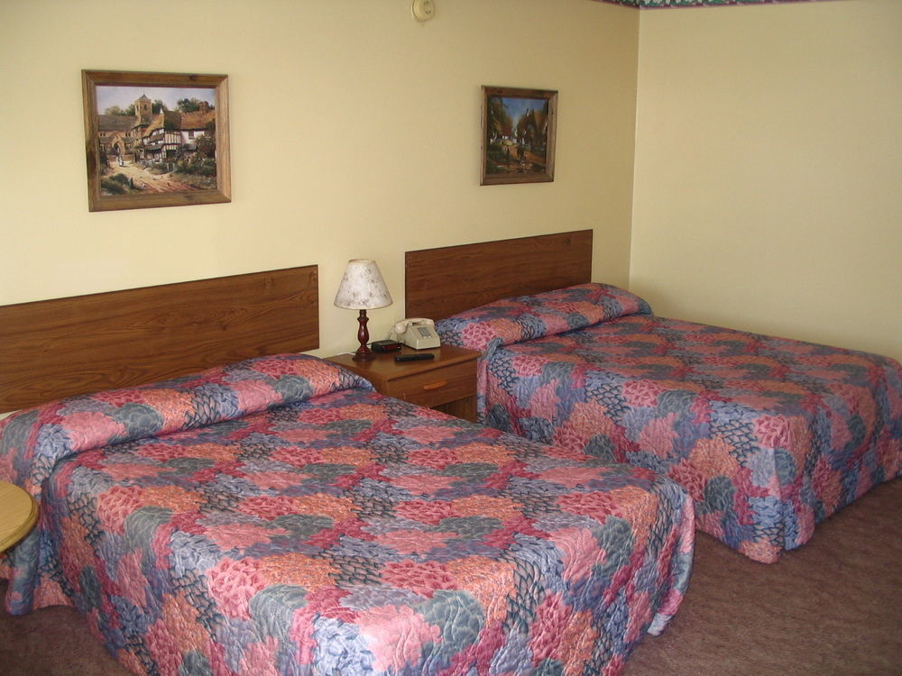 Warrensburg Inn & Suites - 6 Mi To Lake George Exteriör bild