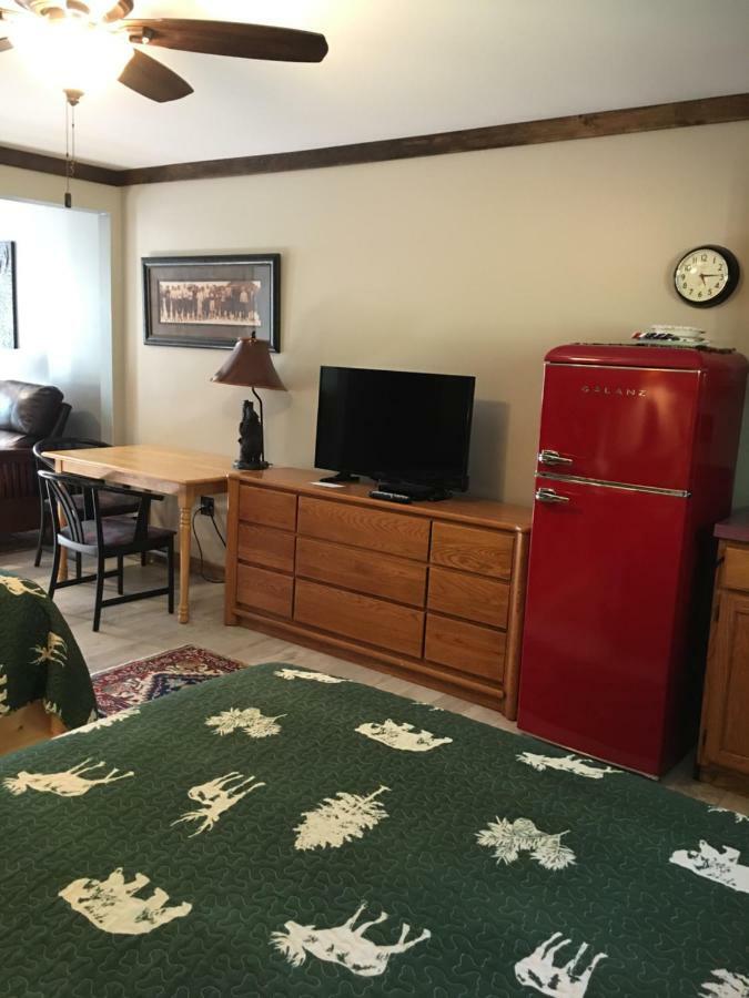 Warrensburg Inn & Suites - 6 Mi To Lake George Exteriör bild