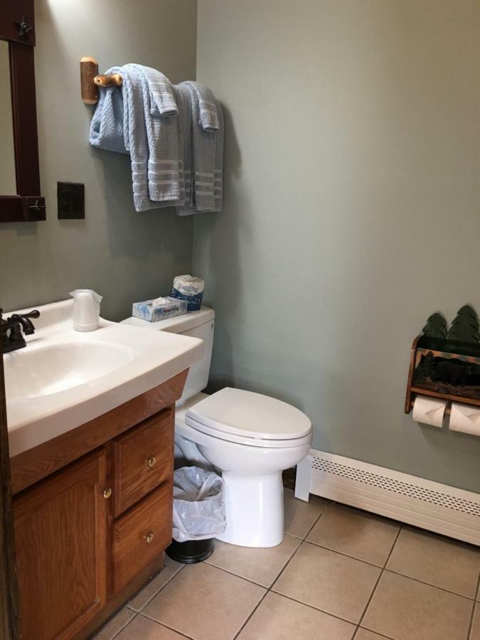 Warrensburg Inn & Suites - 6 Mi To Lake George Exteriör bild