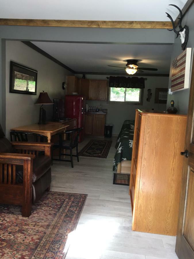 Warrensburg Inn & Suites - 6 Mi To Lake George Exteriör bild